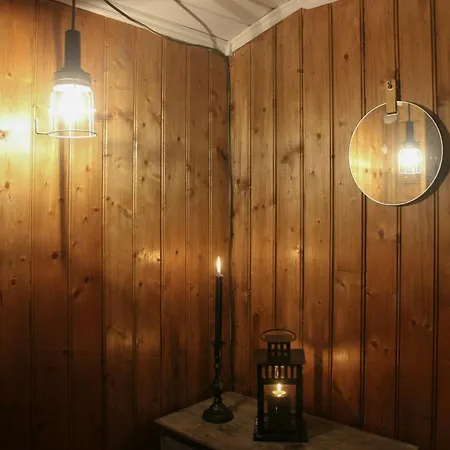 Charming In Vikerfjell